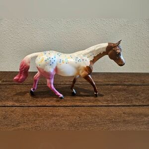 Breyer Classic Neopolitan